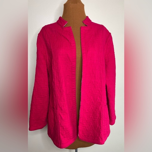 Chico's Rina in Gladiolus Pink Tribal Quilted Reversible Jacket Size Large - Picture 4 of 7